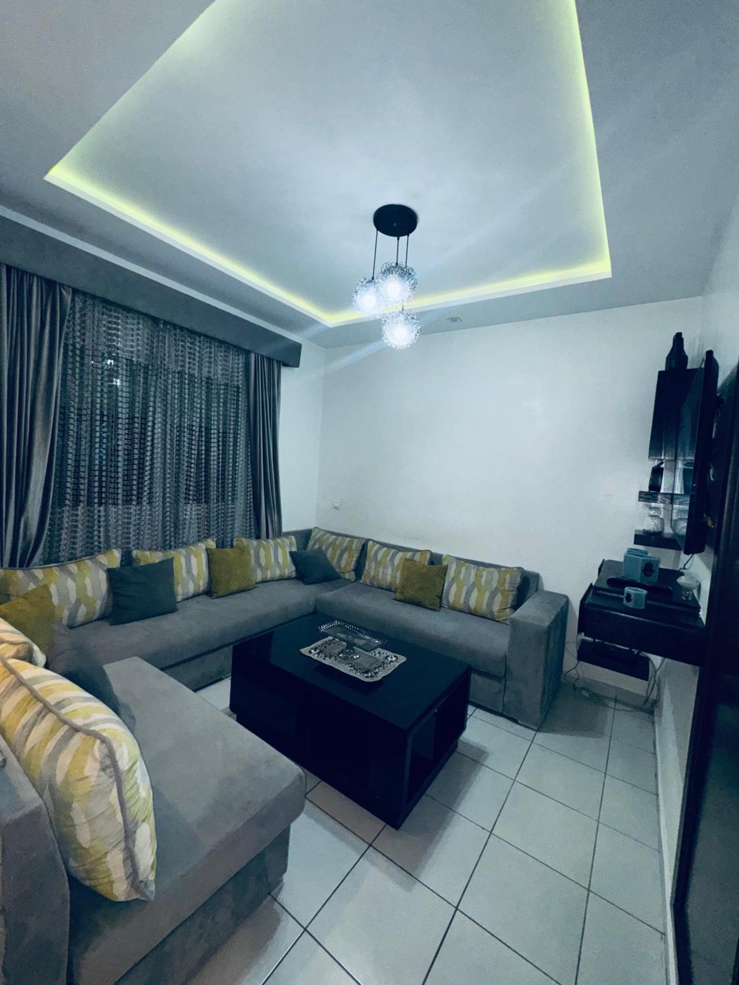 Entier Avec Parking Prive Apartment Tanger